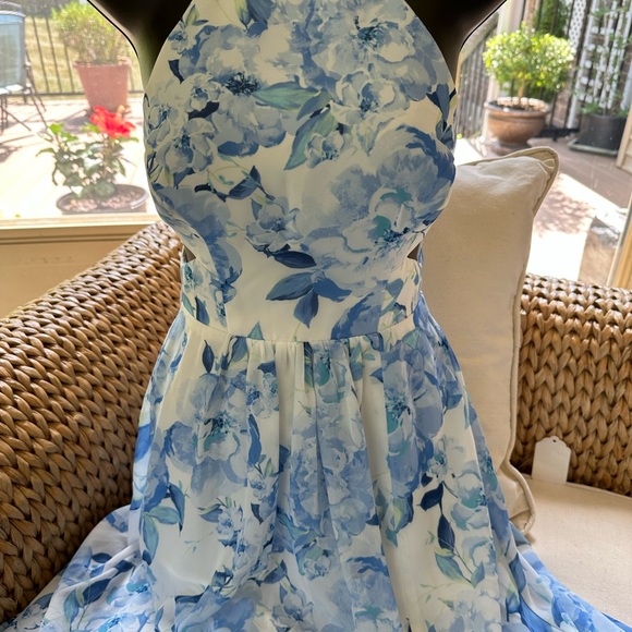 Morgan & Company maxi dress - Picture 7 of 15